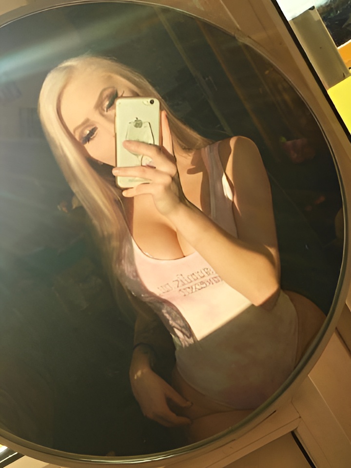 Анечка привлекальеная девушка из Белокурихи цена от 3000 руб