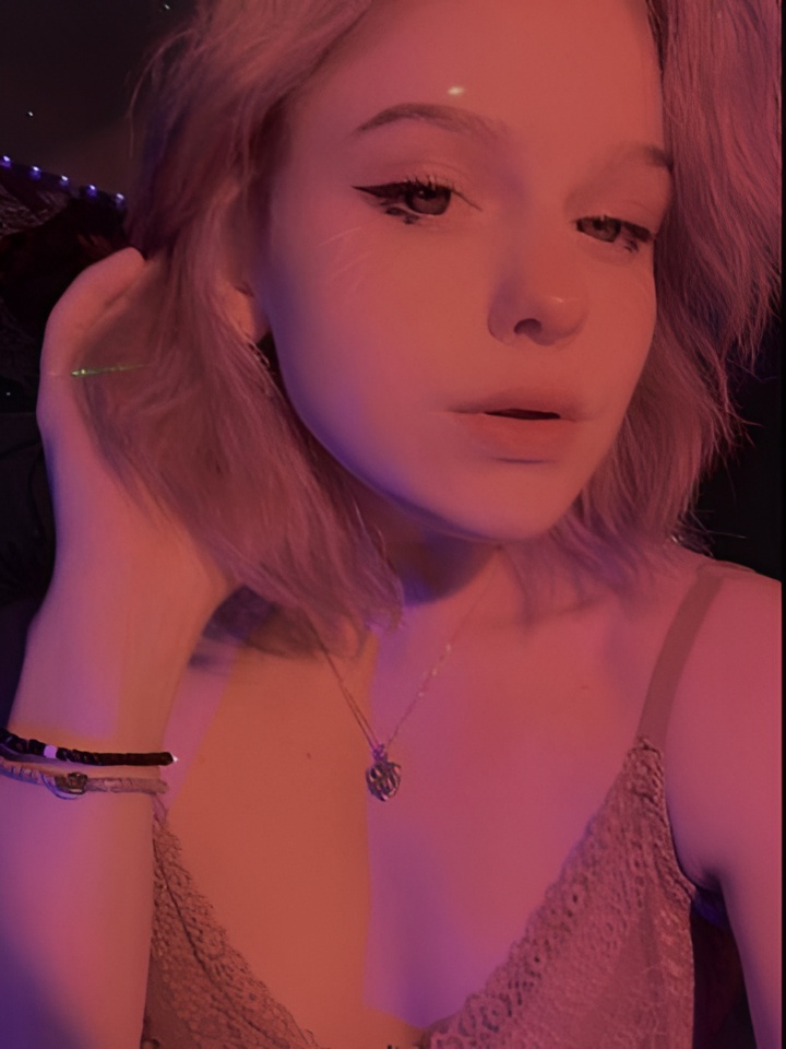 Индивидуалка Аврора, доступна для личного знакомства от 1500 руб