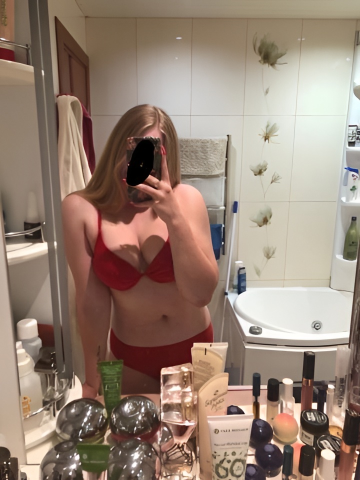 Индивидуалка Кира, доступна для личного знакомства от 2000 руб