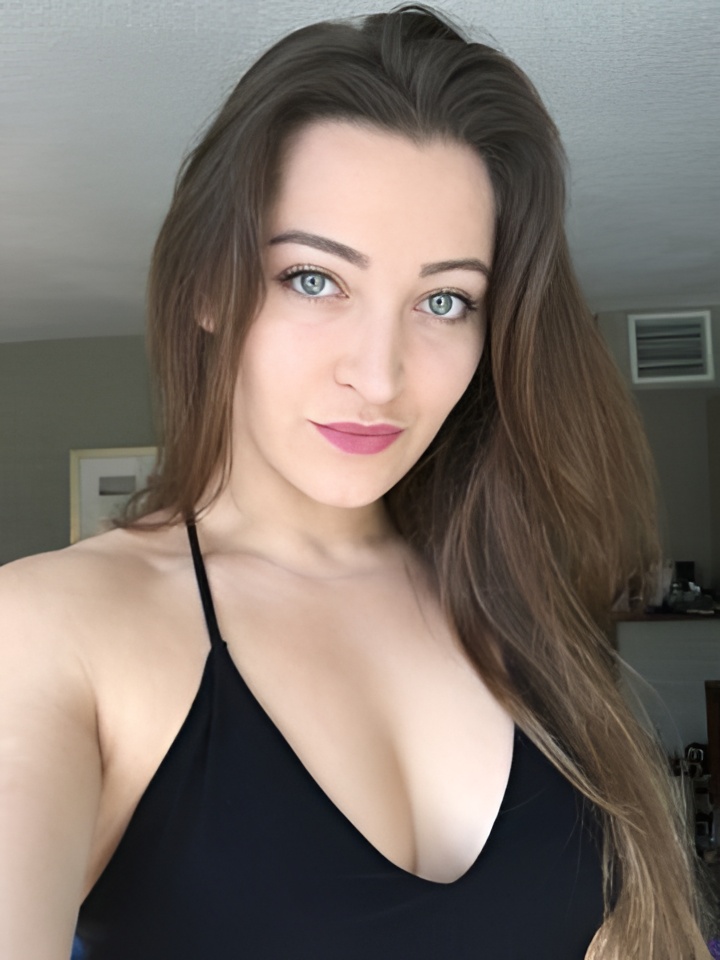 Виктория привлекальеная девушка из Белокурихи цена от 3000 руб